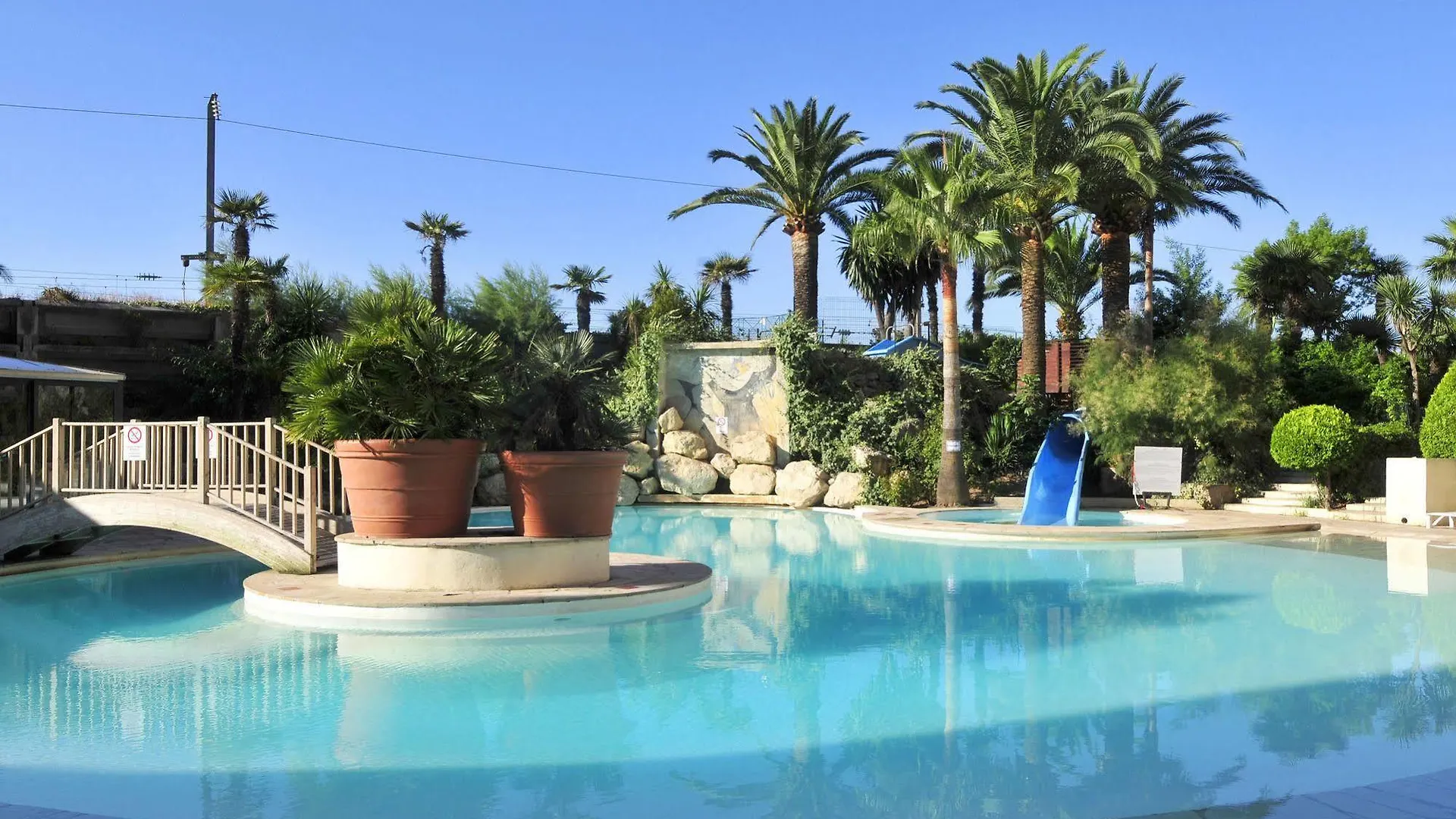 Residhotel Villa Maupassant Cannes Aparthotel