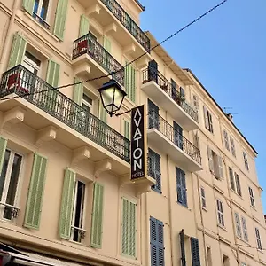 Hotel Avaton