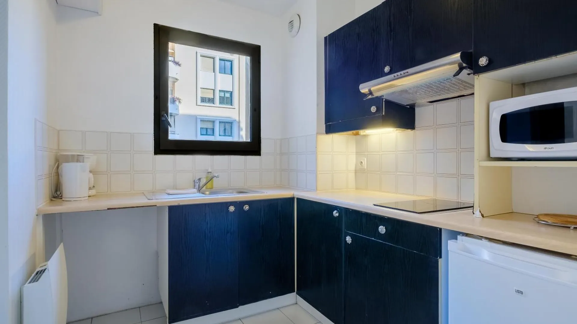 Residhotel Villa Maupassant Cannes 2*,