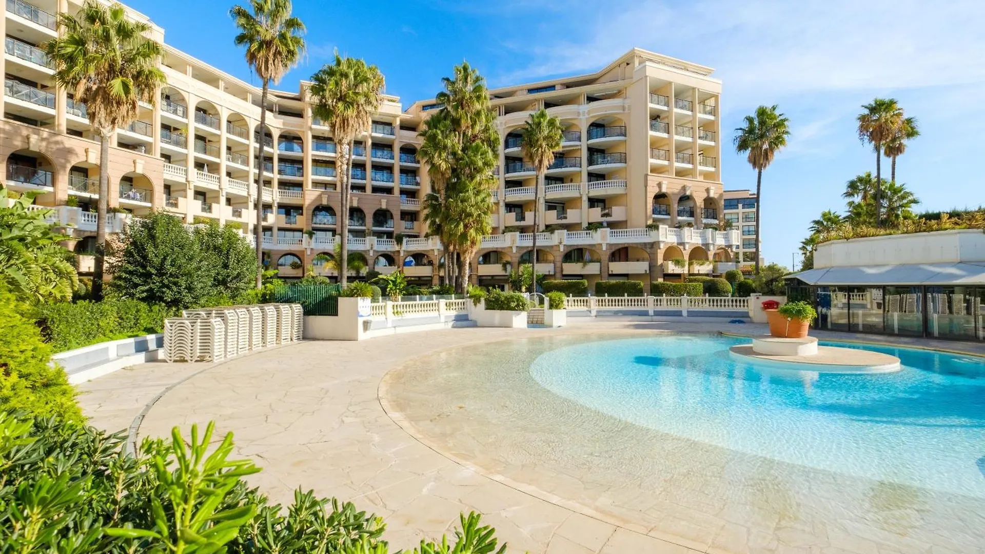 Residhotel Villa Maupassant Cannes Aparthotel